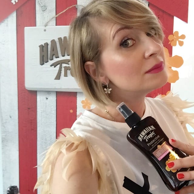 Baciate dal sole, coccolate da Hawaiian Tropic