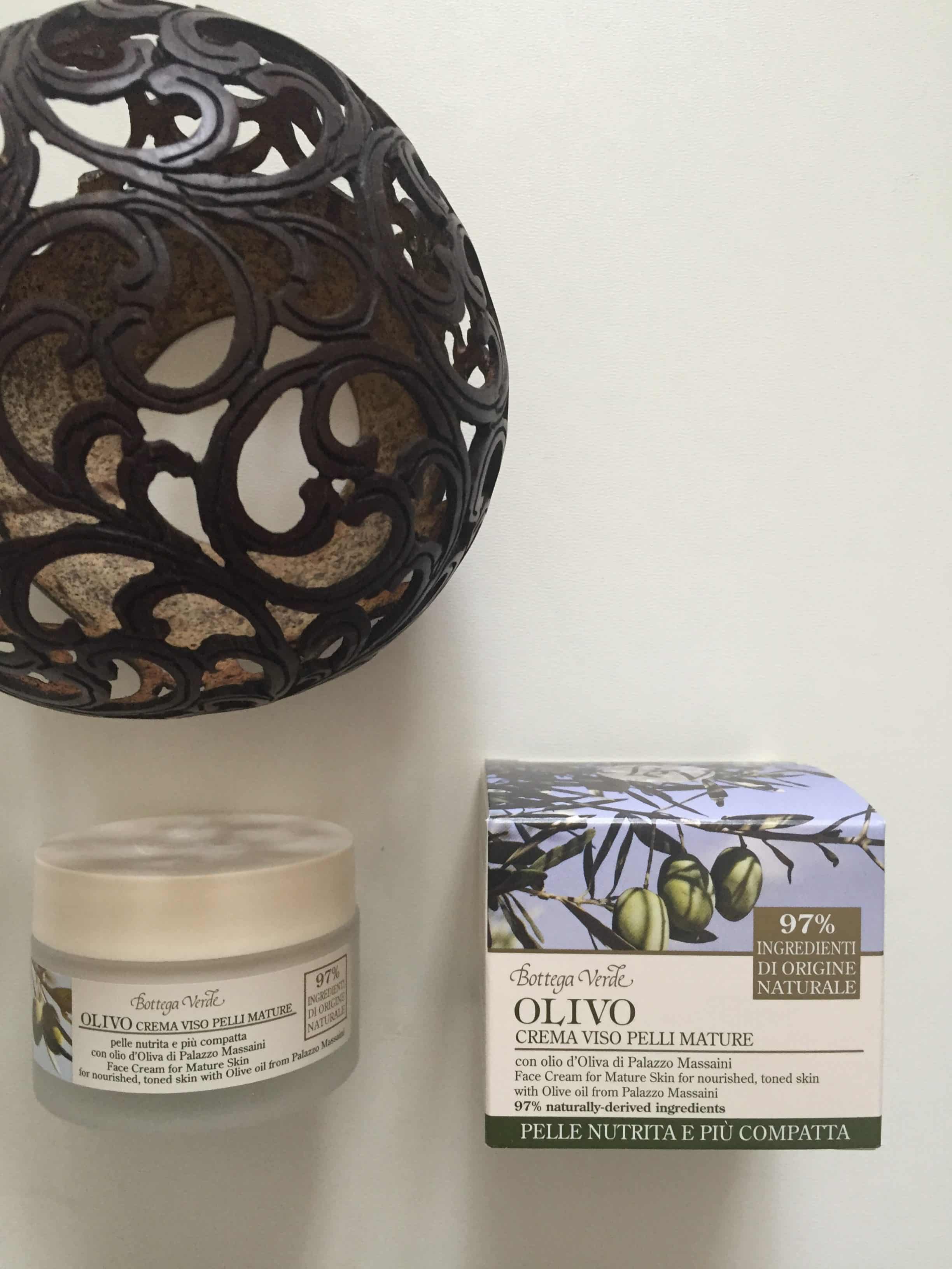 alessia_foglia_bottega_verde_pelli_mature_cura_viso_olio_extravergine_olivo
