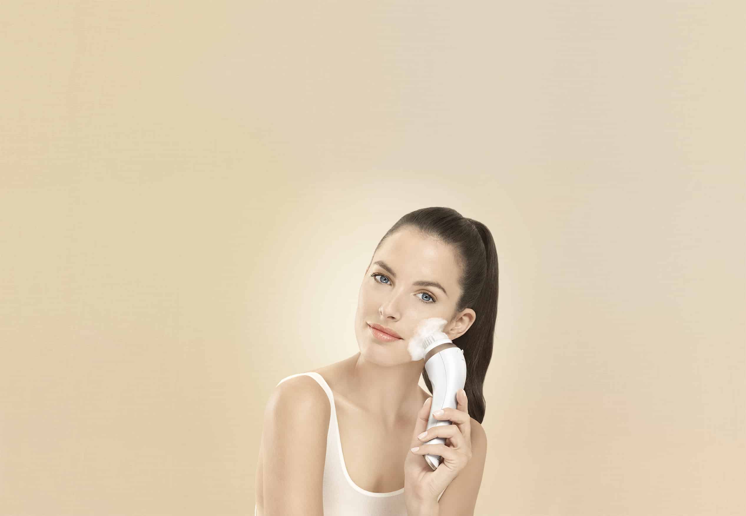 Panasonic presenta due soluzioni innovative per la cura del viso 3