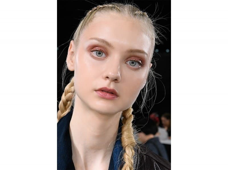 Tendenze make-up primavera estate 2017: occhi e labbra protagonisti! 5