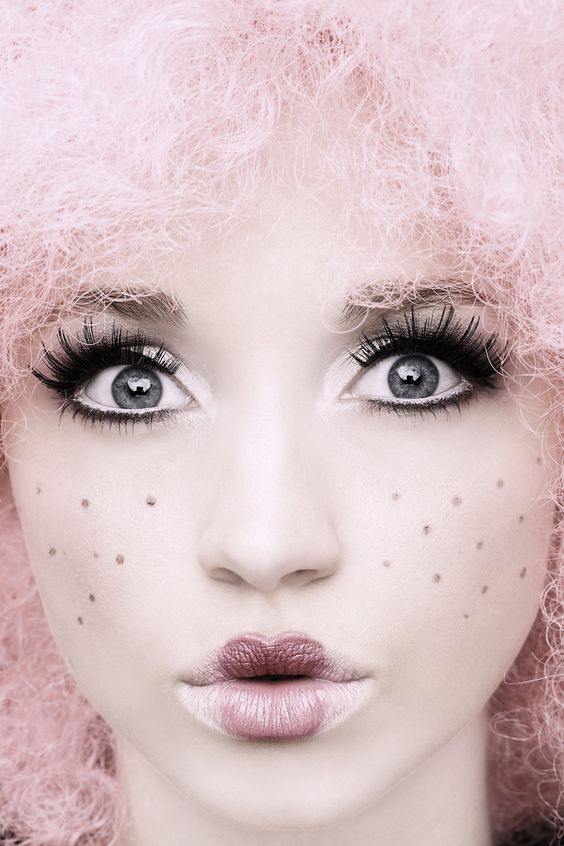 Halloween Make Up: quattro idee da realizzare con i prodotti di tutti i giorni 8