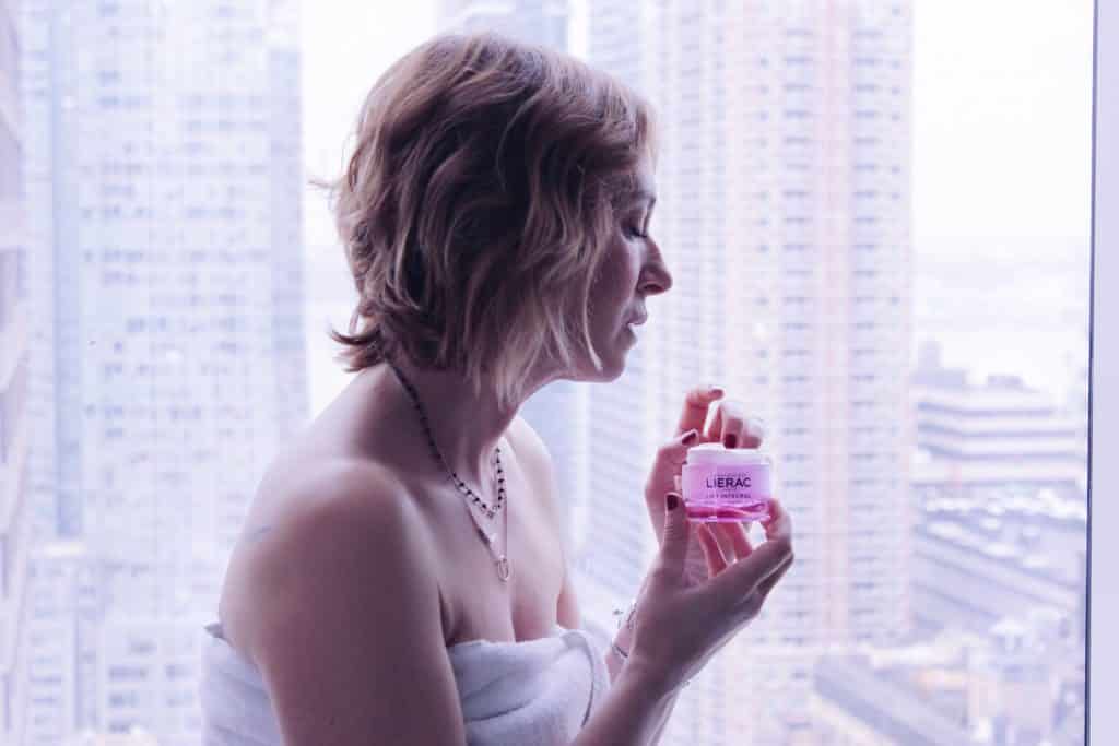 Trattamenti per il viso: cosa sei disposta a fare per fermare il tempo? 1