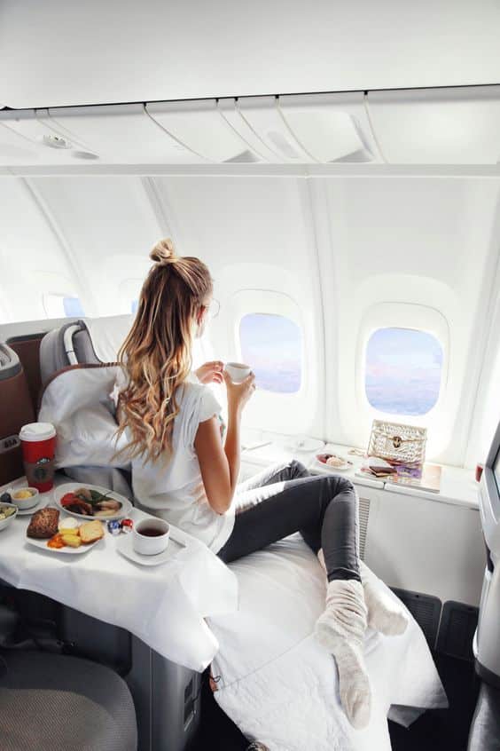 Travel beauty essentials: consigli di bellezza per i viaggi più lunghi 3