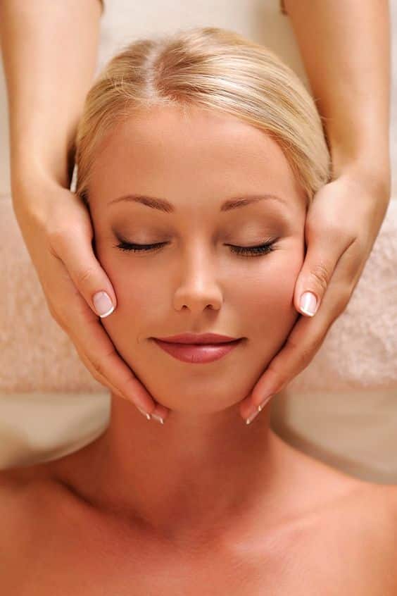 Trattamenti viso: è primavera, aggiorniamo la nostra beauty routine! 4
