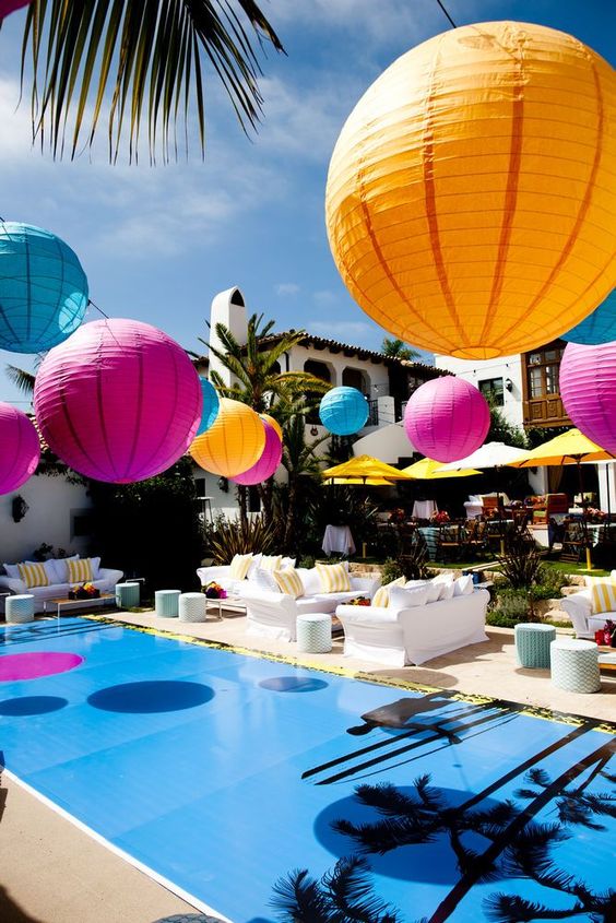 Moda estate: suggerimenti e idee per un look da Pool Party 7