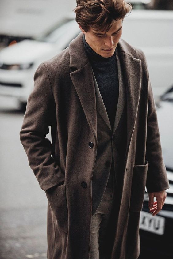 Tendenze moda uomo: i capi must have del guardaroba maschile