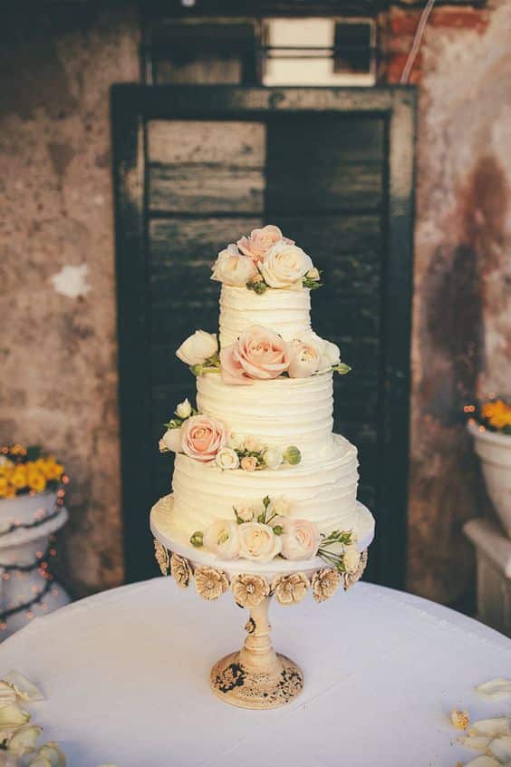 Abiti da sposa: come sceglierli in base alla propria fisicità 7
