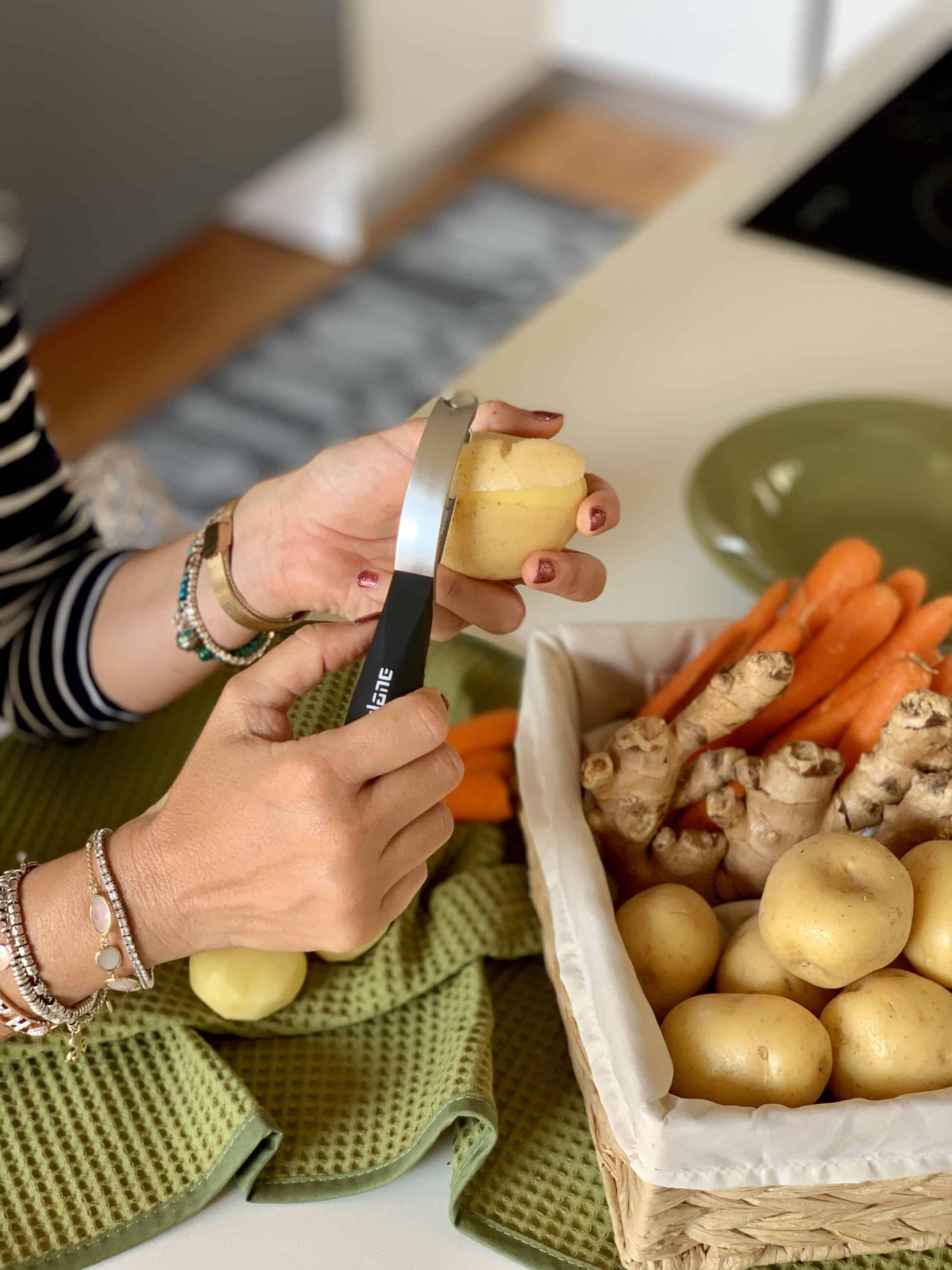 Ricette facili e sfiziose: vellutata di patate, carote e zenzero 4
