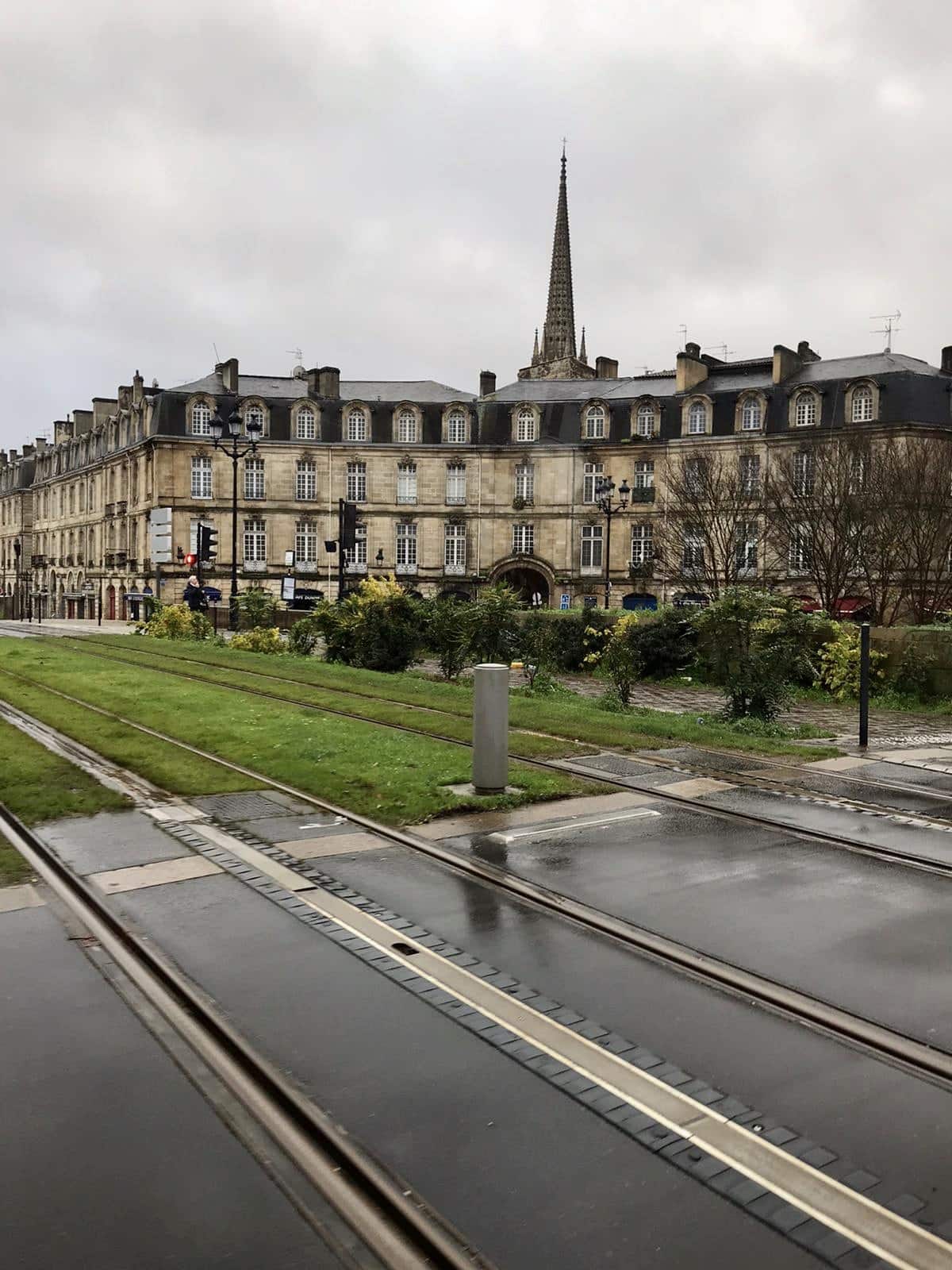 Cosa vedere a Bordeaux: guida completa alla visita della città 12