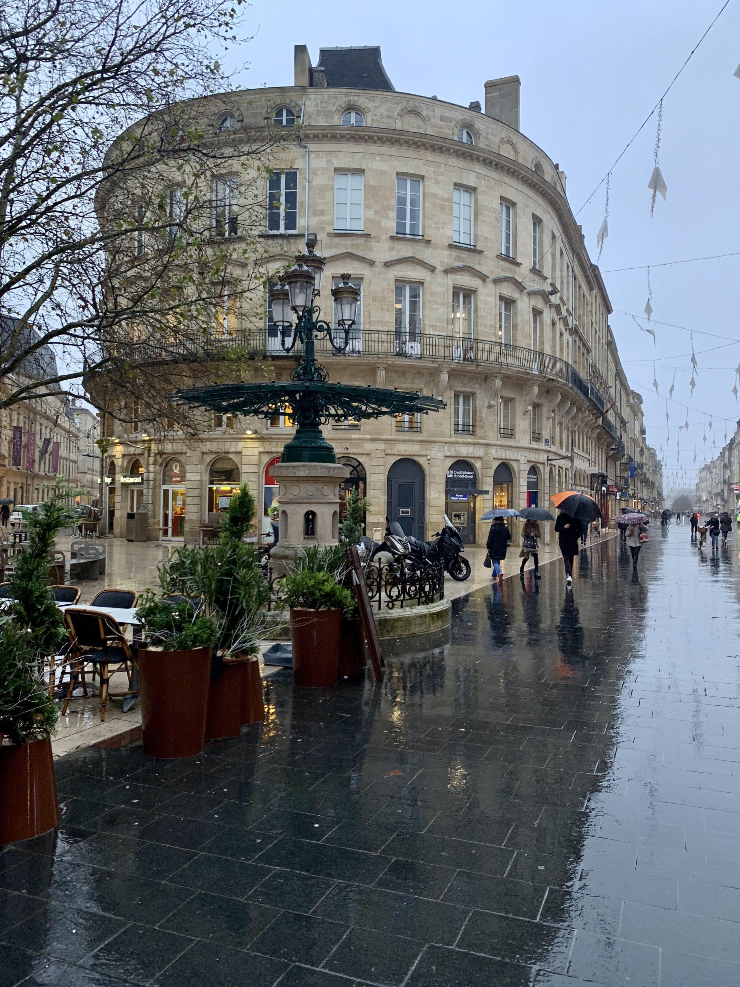 Cosa vedere a Bordeaux: guida completa alla visita della città 17